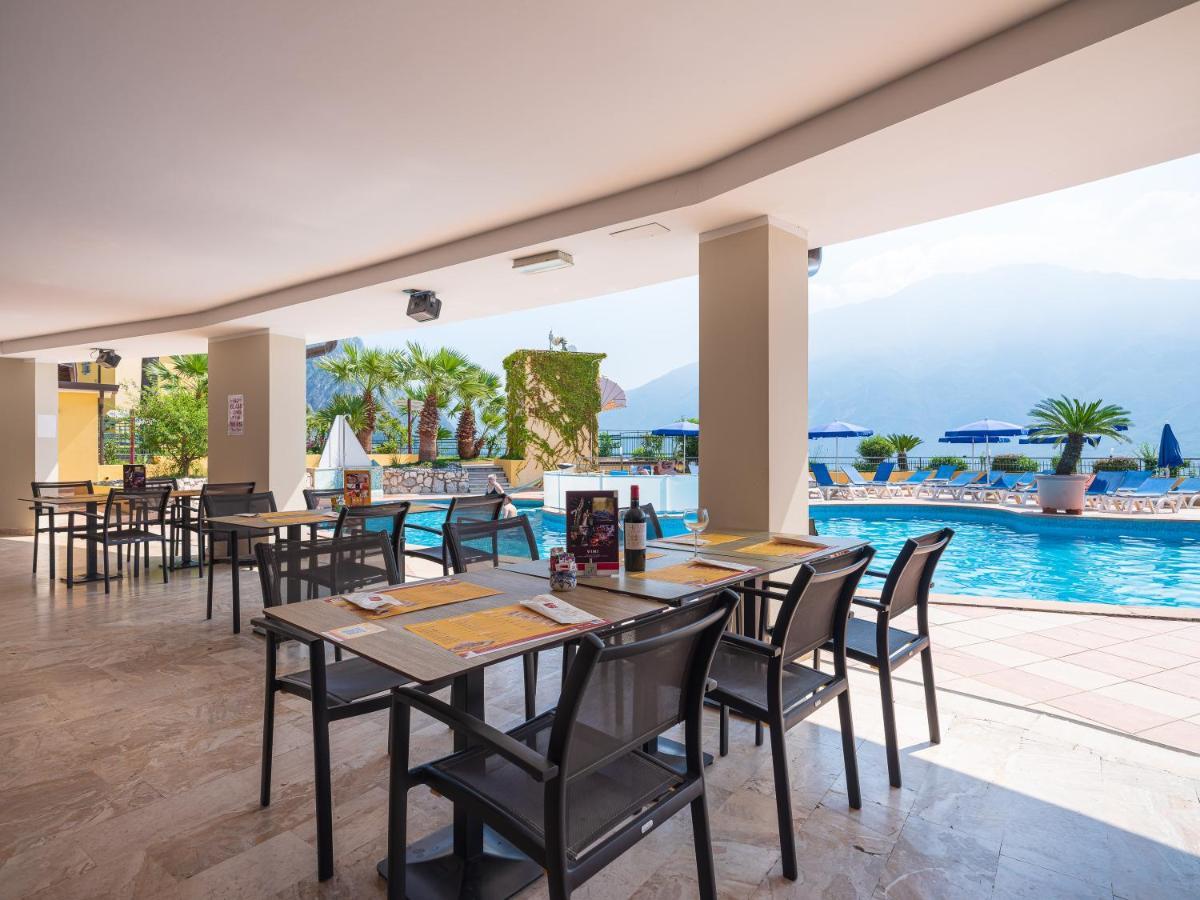 Hotel San Pietro Limone sul Garda Exterior photo