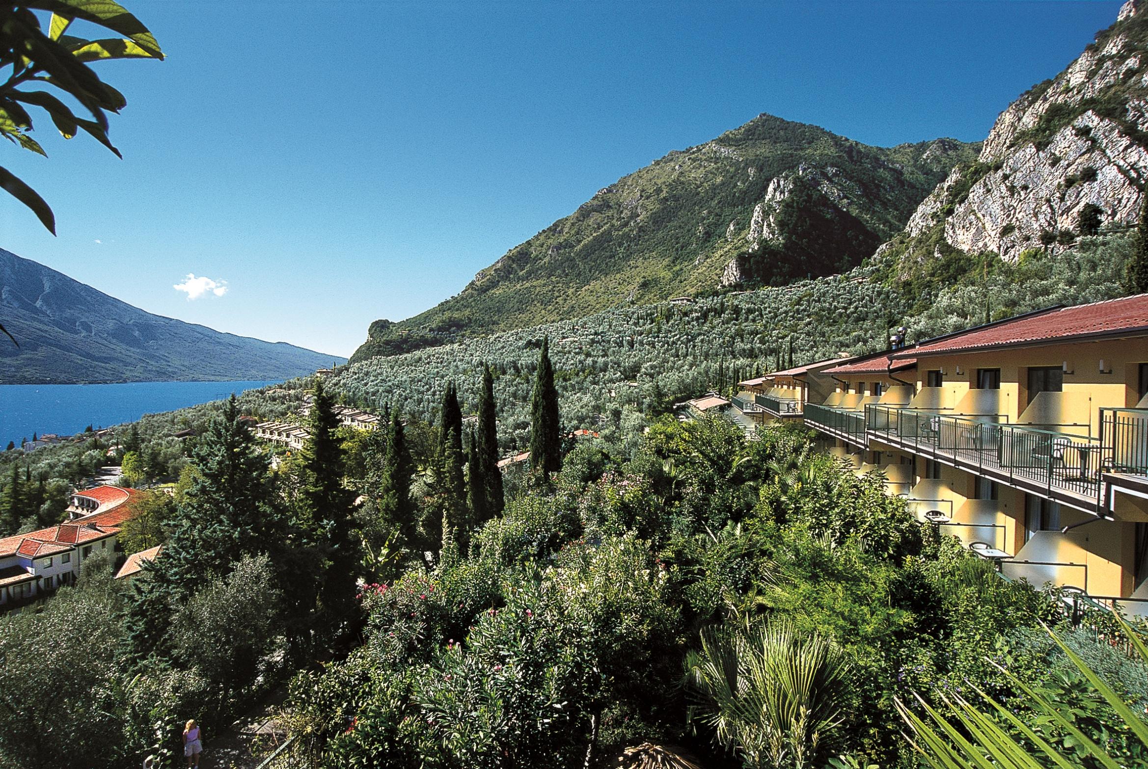 Hotel San Pietro Limone sul Garda Exterior photo